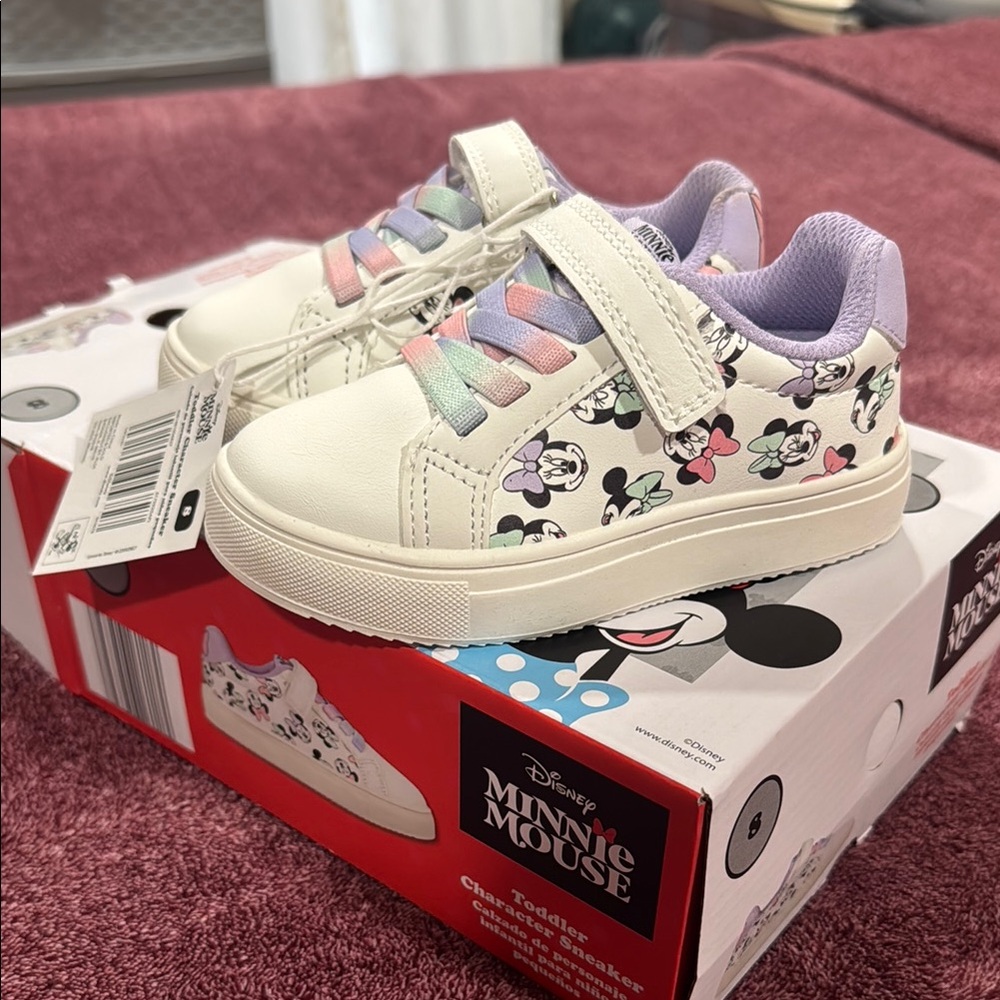 Disney Minnie Mouse Toddler Shoes - White and Pink